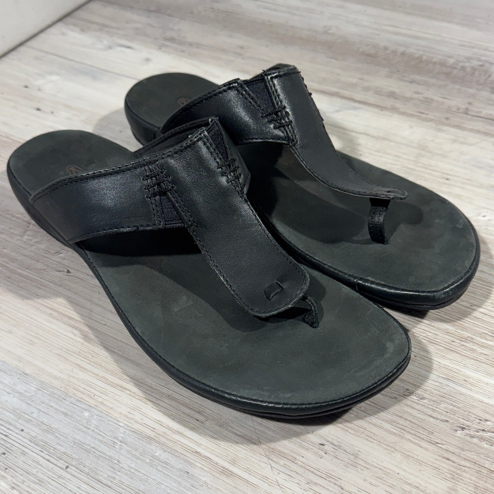 Keen Women 10 Black Thong Sandal Slip On Open Toe Solid Leather 1008677 GTS 1012